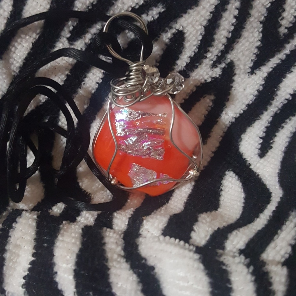 A lady's necklace